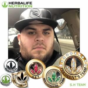 Meet your Posher, Isaias